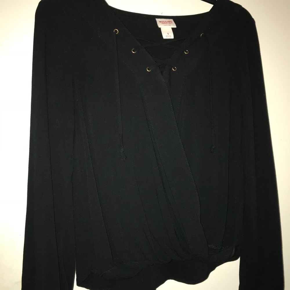 Black cute shirt with ties